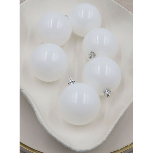 WHITE Christmas Baubles 80mm 6 Pack Gloss