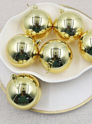 Gold Christmas Baubles 24 Gloss 100mm