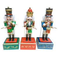 THE ROYAL DRUMMERS - Set of 3   Nutcrackers 30cm