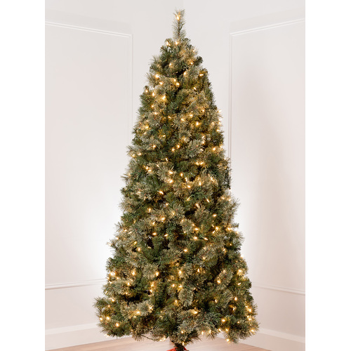 The Bristol Pine 7.5ft/225cm Pre-Lit