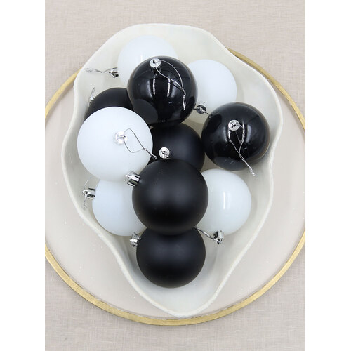 BLACK & WHITE Christmas Baubles 80mm 