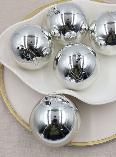 Silver Christmas Baubles 24 Gloss 100mm