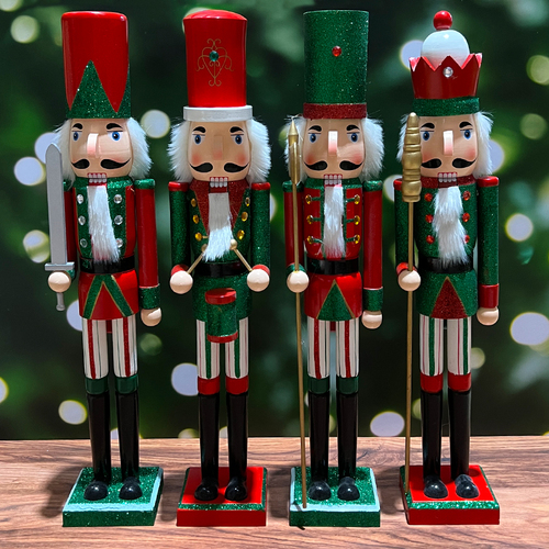 The Christmas Palace Guards 4 Nutcrackers 38cm