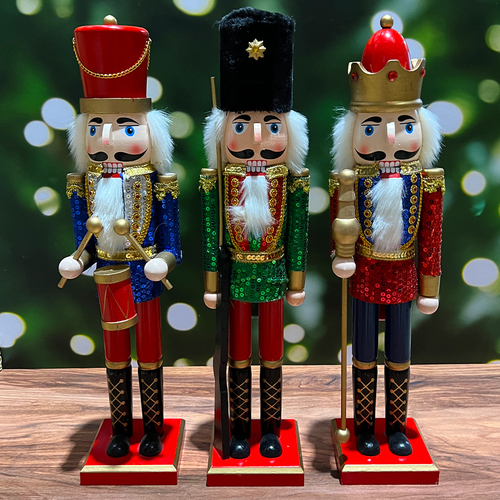 The Sequin Guards 3 Nutcrackers 50cm